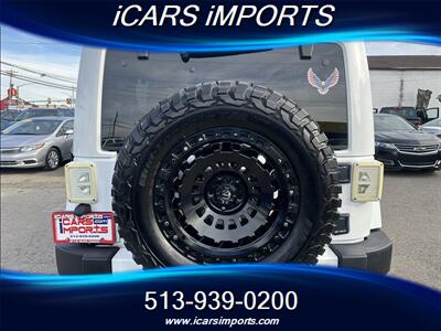 2014 Jeep Wrangler Unlimited Sahara LIFTED  4WD - Photo 6 - Fairfield, OH 45014