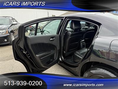 2017 Dodge Charger SXT  AWD w/BackUp Cam - Photo 16 - Fairfield, OH 45014