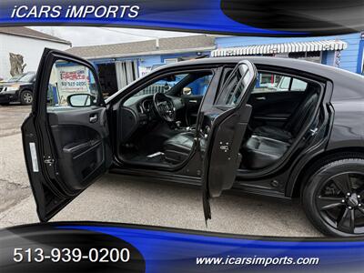 2017 Dodge Charger SXT  AWD w/BackUp Cam - Photo 9 - Fairfield, OH 45014