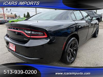 2017 Dodge Charger SXT  AWD w/BackUp Cam - Photo 6 - Fairfield, OH 45014