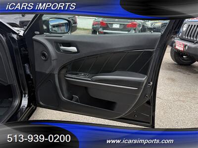 2017 Dodge Charger SXT  AWD w/BackUp Cam - Photo 30 - Fairfield, OH 45014