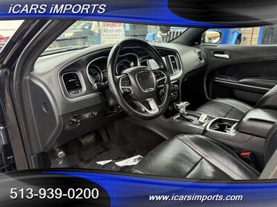 2017 Dodge Charger SXT  AWD w/BackUp Cam - Photo 12 - Fairfield, OH 45014