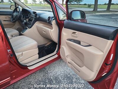 2008 Kia Rondo LX   - Photo 16 - San Antonio, TX 78219