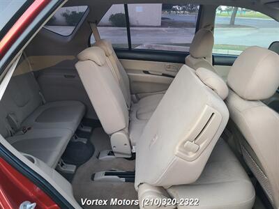 2008 Kia Rondo LX   - Photo 22 - San Antonio, TX 78219
