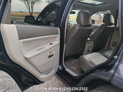 2008 Jeep Grand Cherokee Limited   - Photo 12 - San Antonio, TX 78219