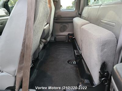 2006 Ford F-250 Super Duty XL  Diesel - Photo 15 - San Antonio, TX 78219