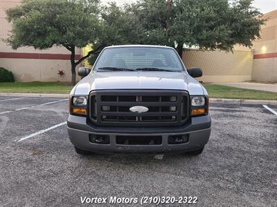 2006 Ford F-250 Super Duty XL  Diesel - Photo 2 - San Antonio, TX 78219