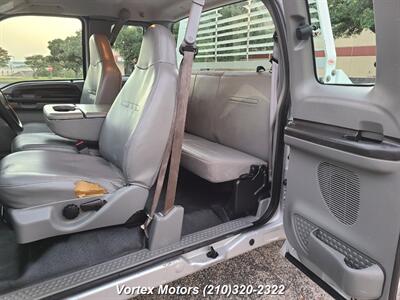 2006 Ford F-250 Super Duty XL  Diesel - Photo 13 - San Antonio, TX 78219