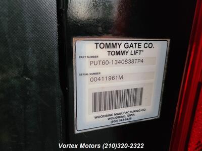 2006 Ford F-250 Super Duty XL  Diesel - Photo 34 - San Antonio, TX 78219