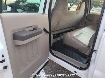 2008 Ford F-350 Super Duty XL  Diesel - Photo 12 - San Antonio, TX 78219