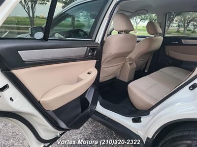 2017 Subaru Outback 2.5i Premium   - Photo 12 - San Antonio, TX 78219