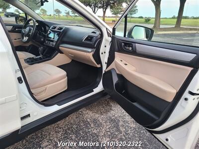 2017 Subaru Outback 2.5i Premium   - Photo 14 - San Antonio, TX 78219