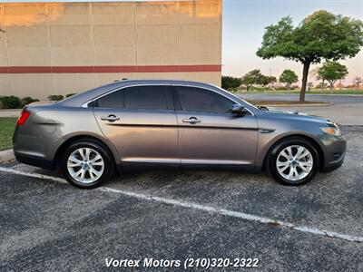 2011 Ford Taurus SEL AWD   - Photo 8 - San Antonio, TX 78219