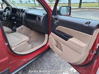 2012 Jeep Patriot Latitude   - Photo 14 - San Antonio, TX 78219