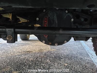 2015 Jeep Wrangler Unlimited Sport  4X4 - Photo 32 - San Antonio, TX 78219
