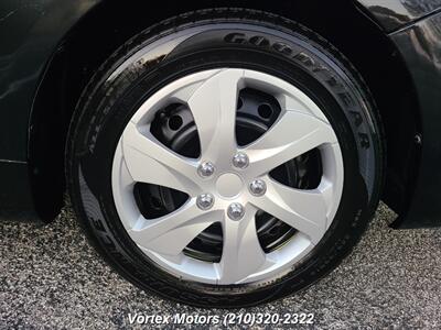 2012 Toyota Corolla LE   - Photo 26 - San Antonio, TX 78219