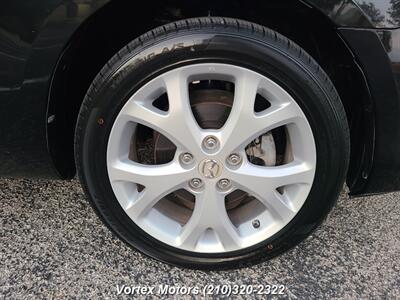 2009 Mazda MAZDA3 i Touring Value  Manual - Photo 27 - San Antonio, TX 78219