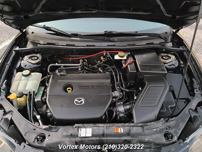 2009 Mazda MAZDA3 i Touring Value  Manual - Photo 25 - San Antonio, TX 78219