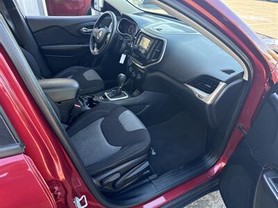 2014 Jeep Cherokee Sport FWD 2.4L I4 4d   - Photo 21 - Boise, ID 83704