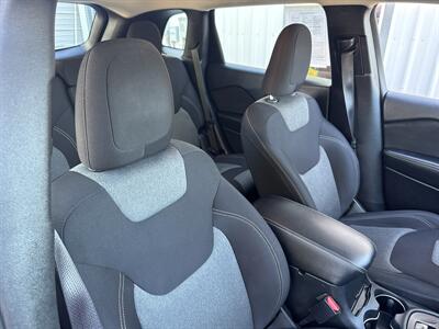 2014 Jeep Cherokee Sport FWD 2.4L I4 4d   - Photo 28 - Boise, ID 83704