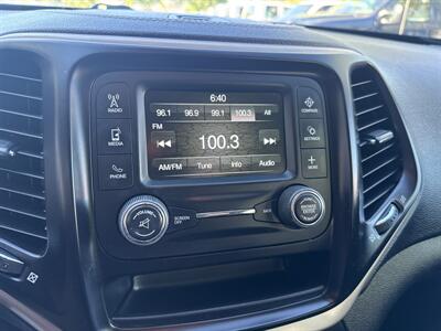 2014 Jeep Cherokee Sport FWD 2.4L I4 4d   - Photo 35 - Boise, ID 83704