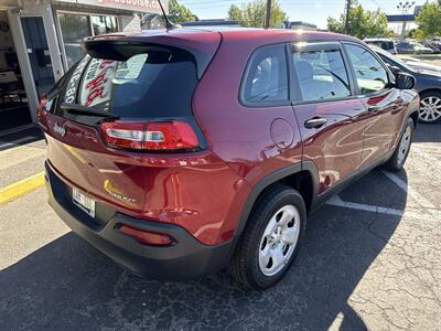 2014 Jeep Cherokee Sport FWD 2.4L I4 4d   - Photo 4 - Boise, ID 83704