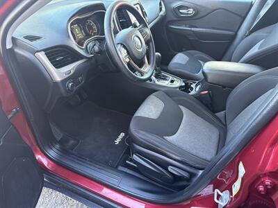 2014 Jeep Cherokee Sport FWD 2.4L I4 4d   - Photo 17 - Boise, ID 83704