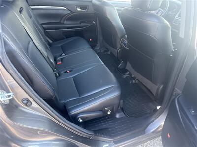 2017 Toyota Highlander Limited AWD 3.5L 4dr   - Photo 17 - Boise, ID 83704