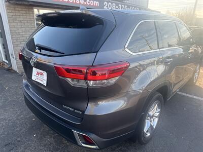 2017 Toyota Highlander Limited AWD 3.5L 4dr   - Photo 6 - Boise, ID 83704