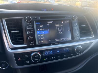 2017 Toyota Highlander Limited AWD 3.5L 4dr   - Photo 38 - Boise, ID 83704