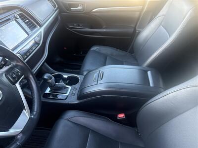 2017 Toyota Highlander Limited AWD 3.5L 4dr   - Photo 35 - Boise, ID 83704