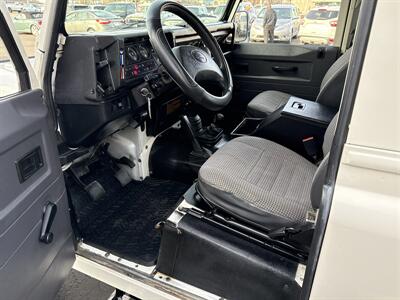 1995 Land Rover Defender 90 TDI 4WD   - Photo 19 - Boise, ID 83704
