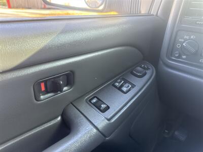 2005 GMC Sierra 1500 SLE 4WD 5.3L V8 4dr   - Photo 39 - Boise, ID 83704