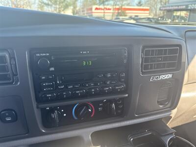 2004 Ford Excursion XLT 4WD 5.4L V8 4dr   - Photo 39 - Boise, ID 83704