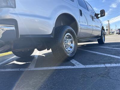 2004 Ford Excursion XLT 4WD 5.4L V8 4dr   - Photo 5 - Boise, ID 83704