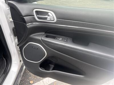 2018 Jeep Grand Cherokee Summit 4WD 3.6L 4dr   - Photo 21 - Boise, ID 83704