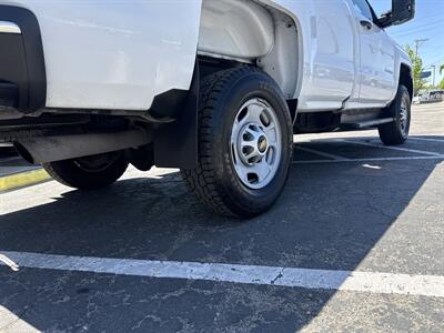 2017 Chevrolet Silverado 2500 4WD 6.0L V8 2dr   - Photo 5 - Boise, ID 83704