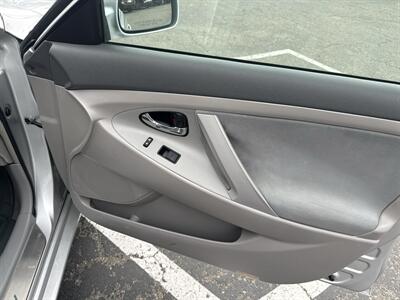 2009 Toyota Camry LE 2.4L I4 4dr   - Photo 21 - Boise, ID 83704