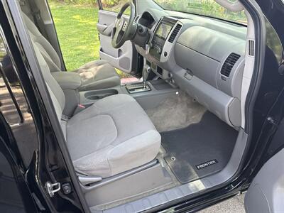 2011 Nissan Frontier SV 2WD 4.0L V6 4dr   - Photo 24 - Boise, ID 83704