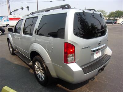 2008 Nissan Pathfinder LE 2WD 5.6L V8 4dr   - Photo 3 - Boise, ID 83704