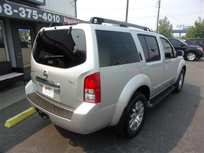 2008 Nissan Pathfinder LE 2WD 5.6L V8 4dr   - Photo 4 - Boise, ID 83704