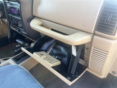 2002 Jeep Wrangler Sahara 4WD 4.0L 2dr   - Photo 30 - Boise, ID 83704