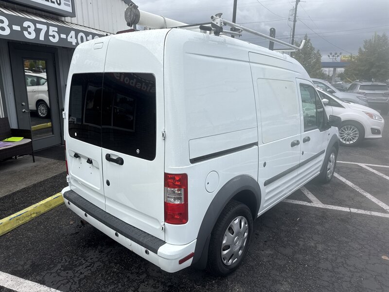 2013 Ford Transit Connect XLT photo 4
