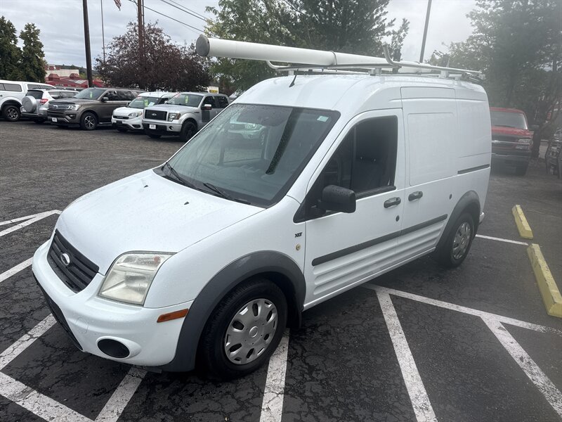 2013 Ford Transit Connect XLT photo 2