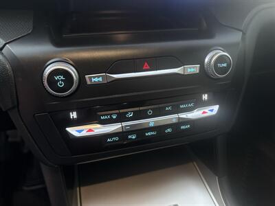 2020 Ford Explorer 4WD 3.3L V6 4dr   - Photo 22 - Boise, ID 83704