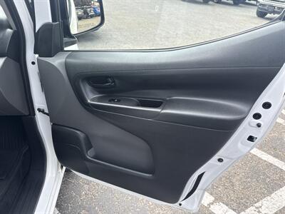 2014 Nissan NV200 S 2.0L I4 Cargo   - Photo 25 - Boise, ID 83704
