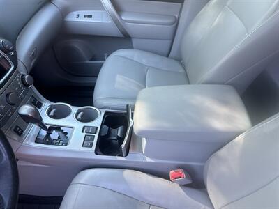 2013 Toyota Highlander SE AWD 3.5L V6 4dr   - Photo 34 - Boise, ID 83704