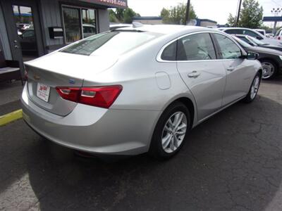 2017 Chevrolet Malibu Hybrid 1.8L I4 4dr   - Photo 4 - Boise, ID 83704