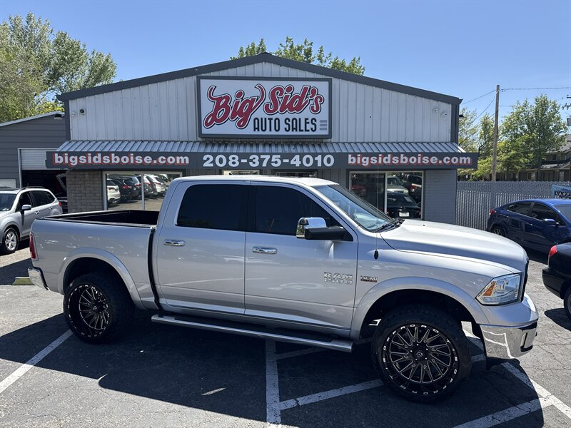 2015 RAM 1500 Laramie  