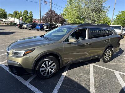 2020 Subaru Outback Premium AWD 2.5L 4dr   - Photo 2 - Boise, ID 83704